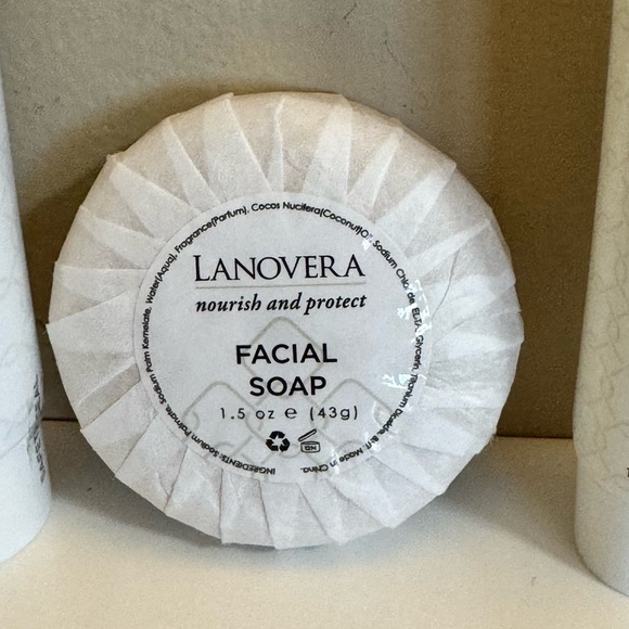Lanovera Set Body Wash - Conditioner - Soap - Picture 6 of 6